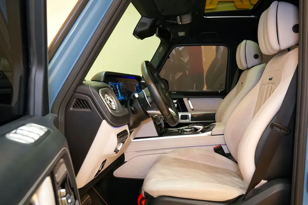 2022 Mercedes Benz G63 AMG / Warranty / Service Contract till 2028 or 120k km / Gcc - Image 4