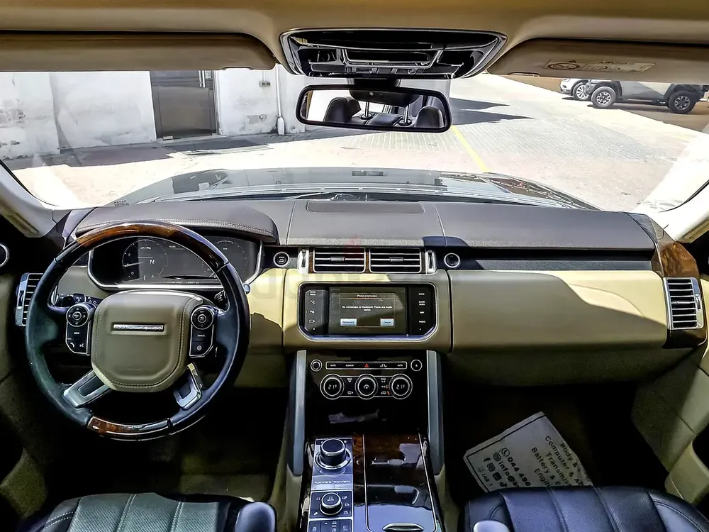 AED 5003/month | 2015 Land Rover Range Rover Vogue Supercharged | GCC Specs | Ref#466009 - Image 9