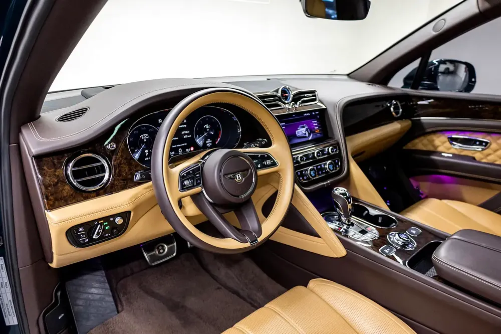 BENTLEY BENTAYGA V8 I FIRST Edition I Warranty I Service I High Specification - Image 10