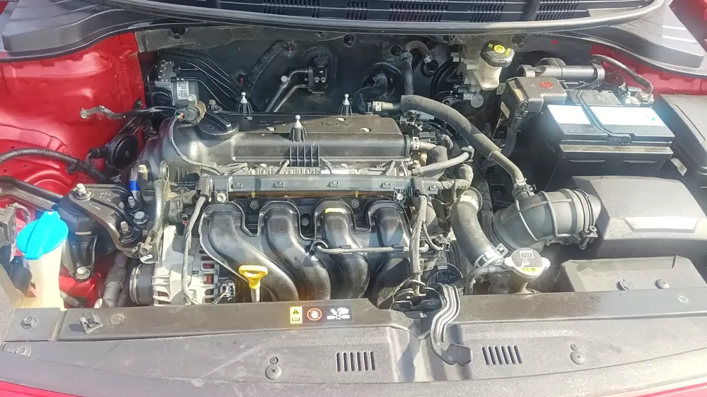 Kia Rio 1.6 2019 - GCC Specs - Lady Driven - Image 17