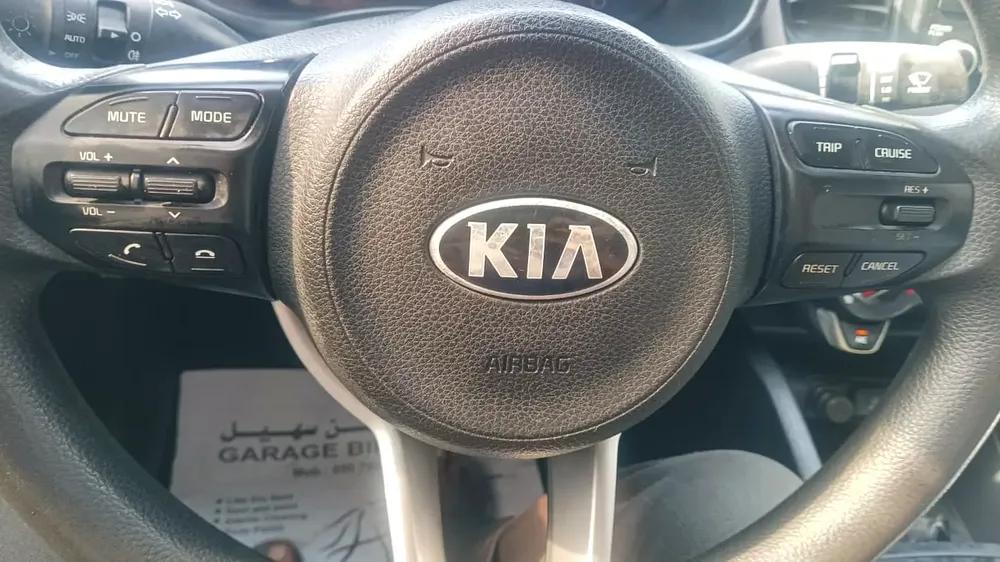 Kia Rio 1.6 2019 - GCC Specs - Lady Driven - Image 18
