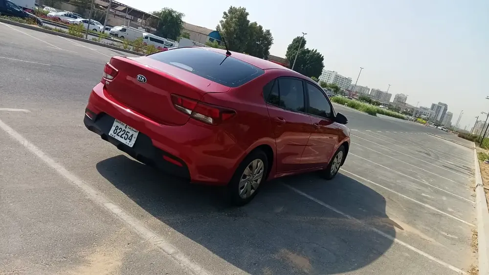 Kia Rio 1.6 2019 - GCC Specs - Lady Driven - Image 4