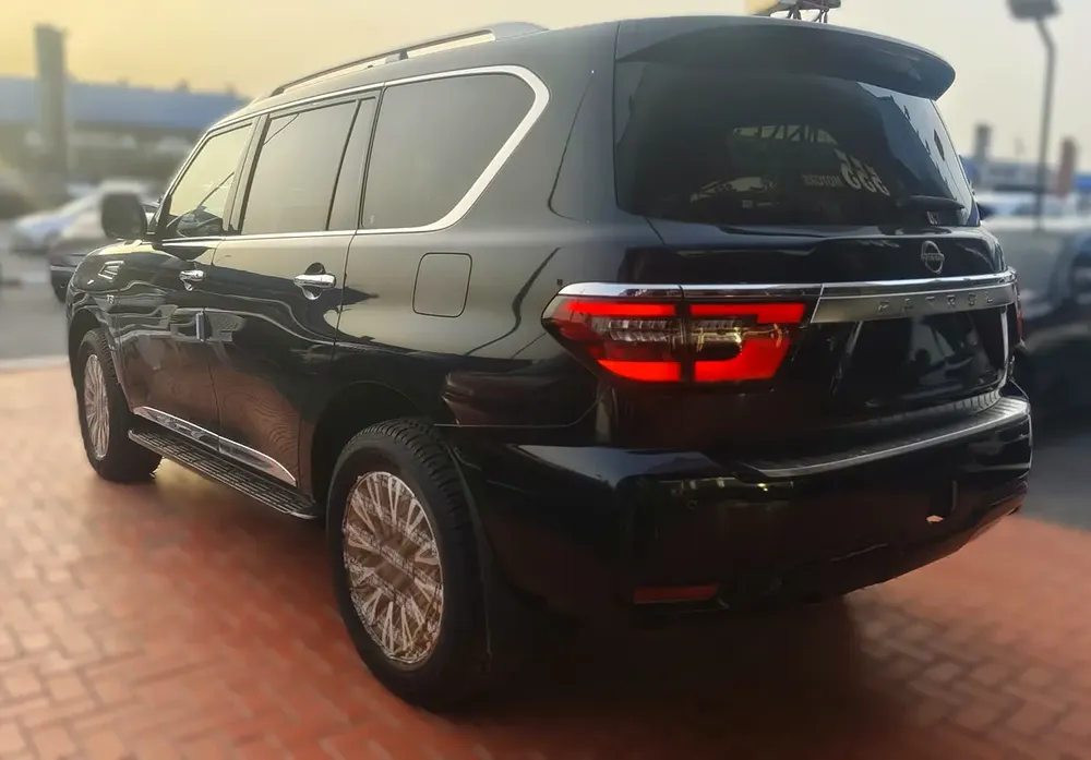 2024 Nissan Patrol LE Platinum - Japanese Specs - Brand New - Image 6