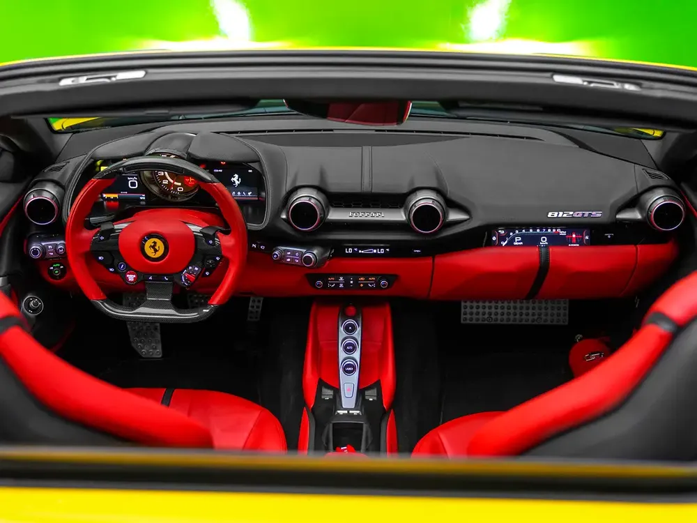ONLY 1900 KM FROM AL TAYER GTS 2021 HIGH SPEC - UNDER CONTRACT SERVICE UNTIL 8/28 AND WARRANTY - Image 10