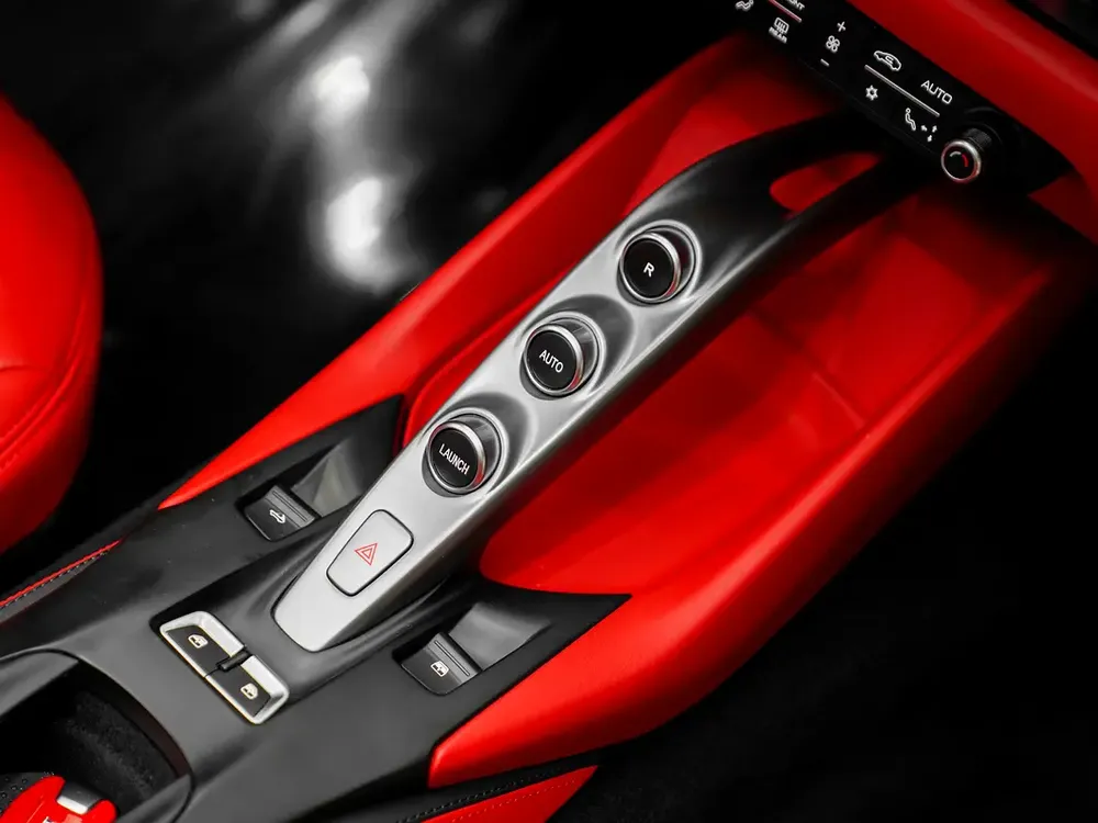 ONLY 1900 KM FROM AL TAYER GTS 2021 HIGH SPEC - UNDER CONTRACT SERVICE UNTIL 8/28 AND WARRANTY - Image 13