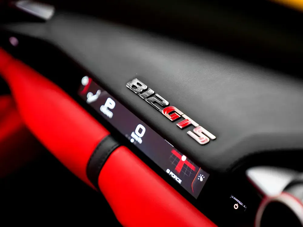 ONLY 1900 KM FROM AL TAYER GTS 2021 HIGH SPEC - UNDER CONTRACT SERVICE UNTIL 8/28 AND WARRANTY - Image 15