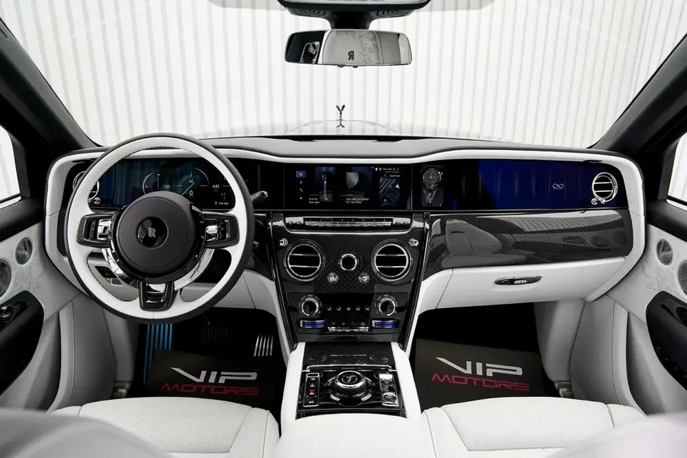 ROLLS ROYCE CULLINAN BLACK BADGE, 2026, GCC, WARRANTY AND SERVICE CONTRACT, ZERO, SPECIAL ORDERED - Image 11