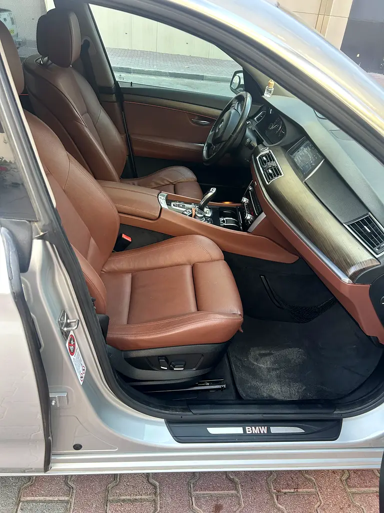 BMW 5-Series 535i Gran Turismo 2012 GCC Specs - Image 12