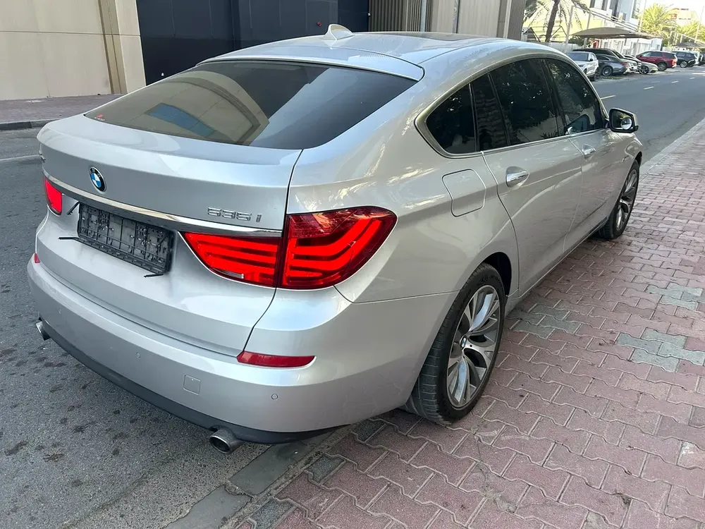BMW 5-Series 535i Gran Turismo 2012 GCC Specs - Image 13