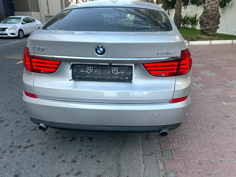BMW 5-Series 535i Gran Turismo 2012 GCC Specs - Image 15