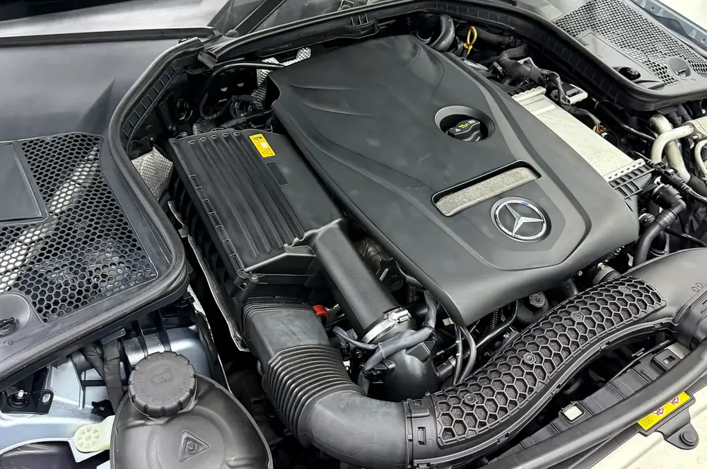 GCC .. FSH .. AMG .. Perfect condition .. 4CYL .. - Image 16