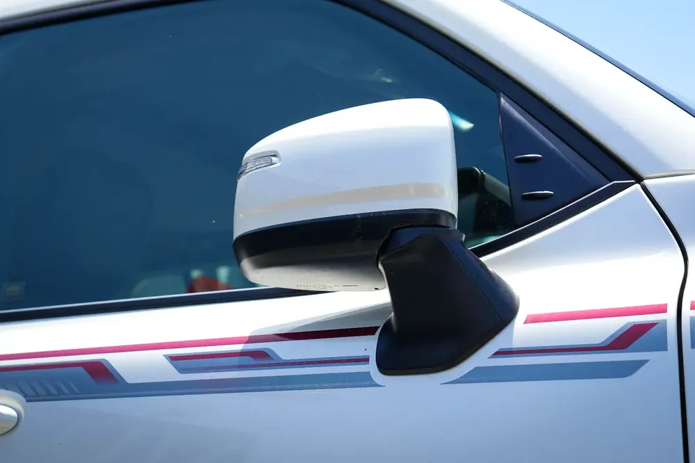 2026 Toyota Land Cruiser GXR 3.3 DSL Radar JBL - Image 9