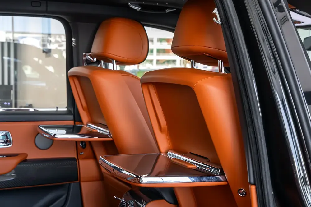 Rolls-Royce Cullinan | Black Badge | GCC Specs | Dealer Warranty & Service Contract (AGMC) | 202 - Image 12