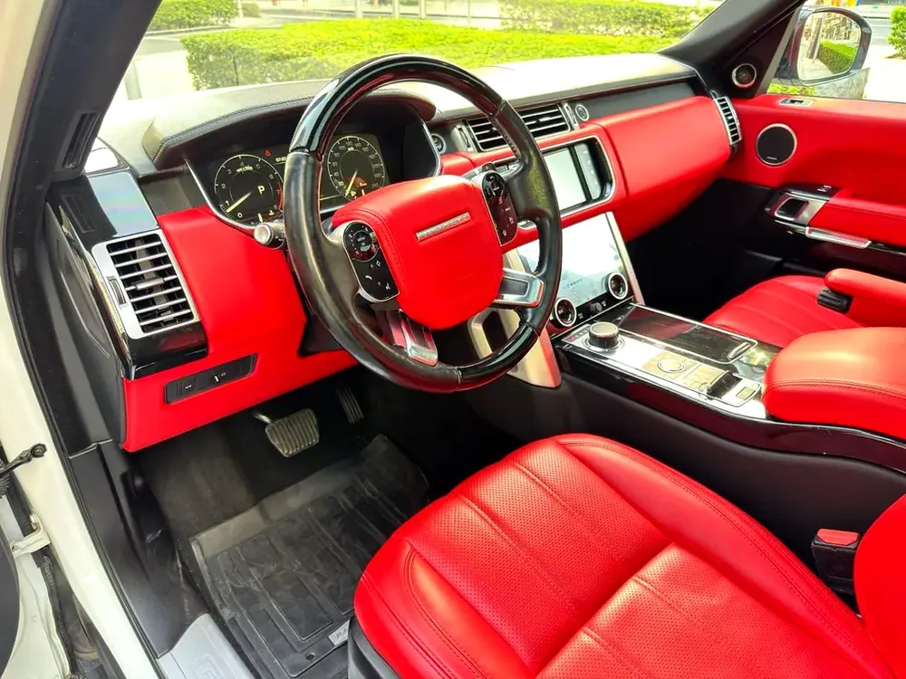 VIP 2021 FACELIFT RANGE ROVER VOGUE .. F.S.H .. FULLY LOADED … TOP RANGE .. RED INTERIOR - Image 13