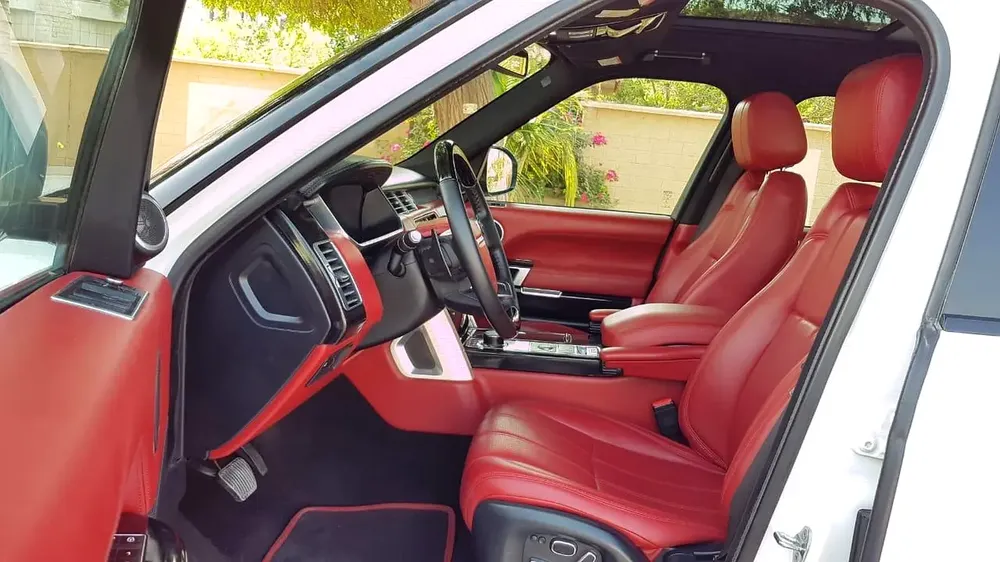 VIP 2021 FACELIFT RANGE ROVER VOGUE .. F.S.H .. FULLY LOADED … TOP RANGE .. RED INTERIOR - Image 14