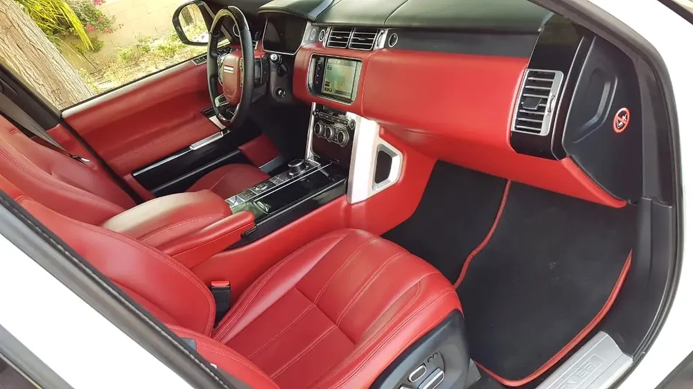 VIP 2021 FACELIFT RANGE ROVER VOGUE .. F.S.H .. FULLY LOADED … TOP RANGE .. RED INTERIOR - Image 16