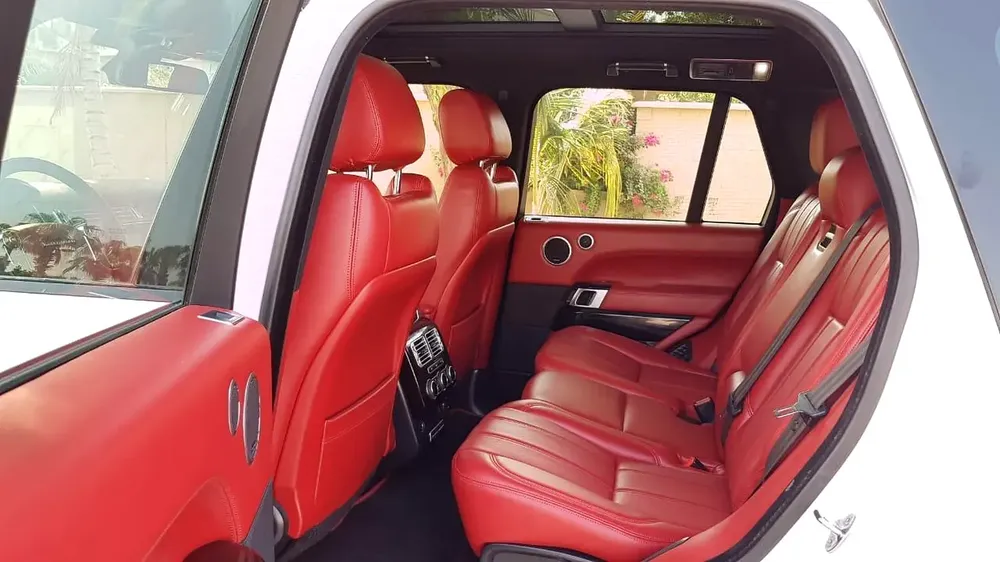 VIP 2021 FACELIFT RANGE ROVER VOGUE .. F.S.H .. FULLY LOADED … TOP RANGE .. RED INTERIOR - Image 19
