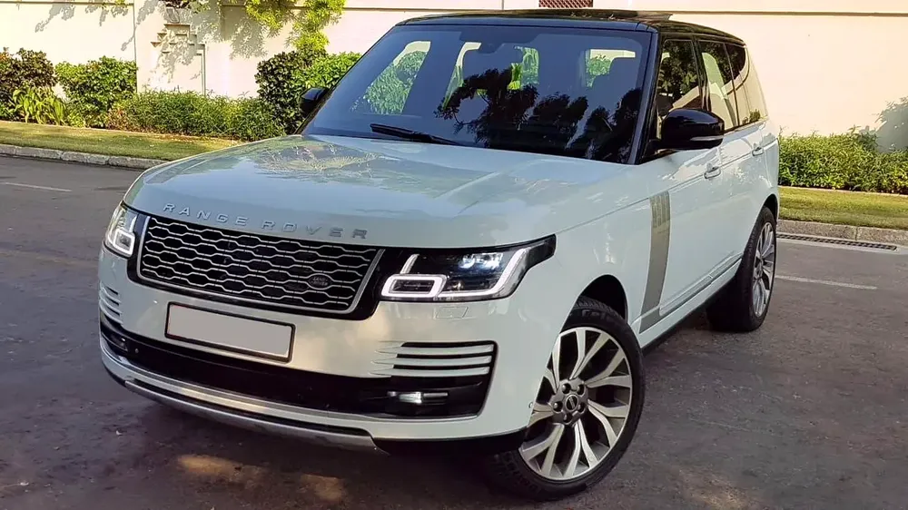 VIP 2021 FACELIFT RANGE ROVER VOGUE .. F.S.H .. FULLY LOADED … TOP RANGE .. RED INTERIOR - Image 7