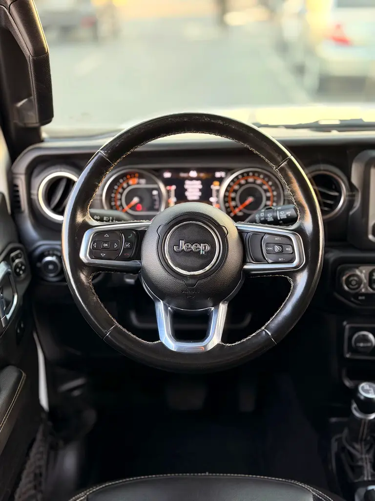 Jeep Wrangler Unlimited Sahara 2022 - 4x4 - Low Mileage - Ready for Adventure - Image 4