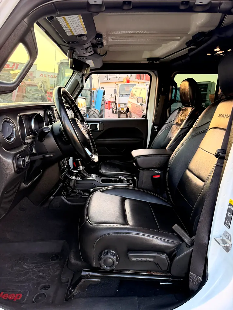 Jeep Wrangler Unlimited Sahara 2022 - 4x4 - Low Mileage - Ready for Adventure - Image 6