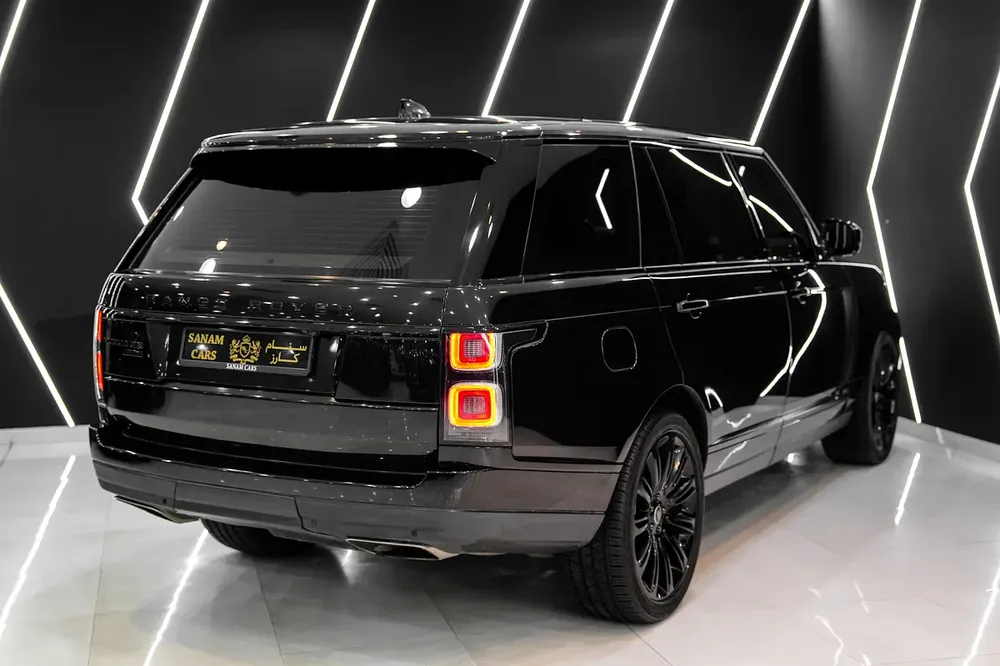 2019 Range Rover Vogue SE Supercharged LWB, Advanced Driver Assistance Pack, Panoramic Roof,GCC Spec - Image 13