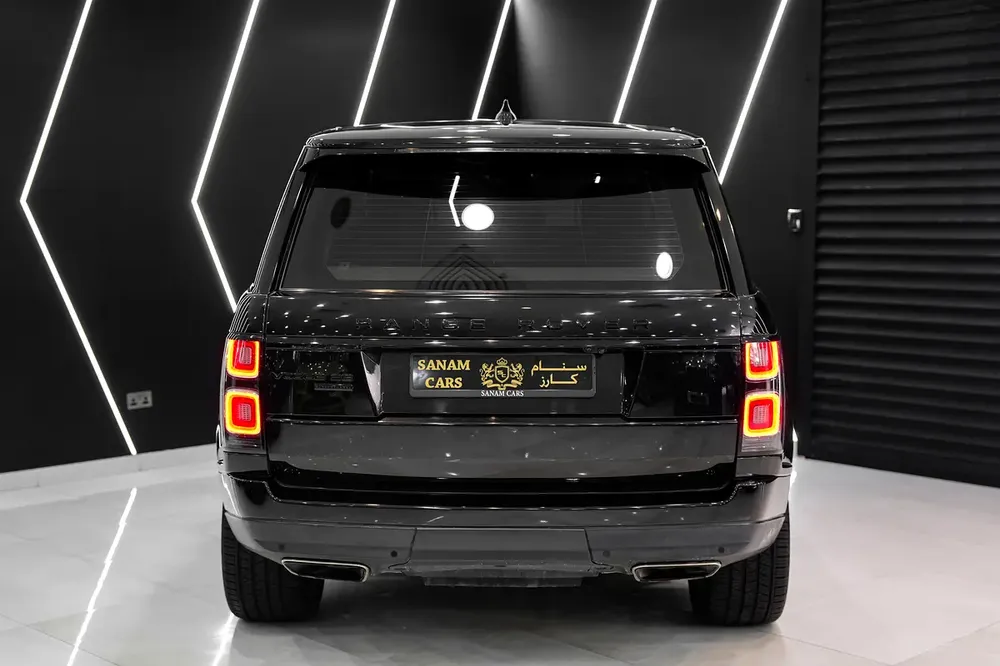 2019 Range Rover Vogue SE Supercharged LWB, Advanced Driver Assistance Pack, Panoramic Roof,GCC Spec - Image 14