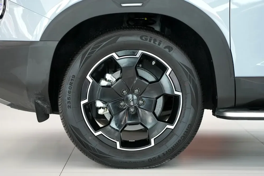 Brand New 2026 BAIC BJ30 1.5(DHT) 4WD LV5 - GCC Specs - Image 7
