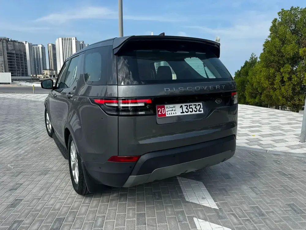 Land Rover Discovery SE 2019, GCC Specs - Image 6