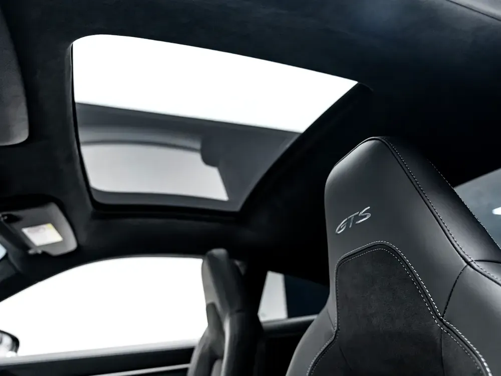 SUMMER STARTS NOW | EXCLUSIVE DEAL BY BLACKLINE! 2030 Porsche Warranty, Full PPF - Image 19