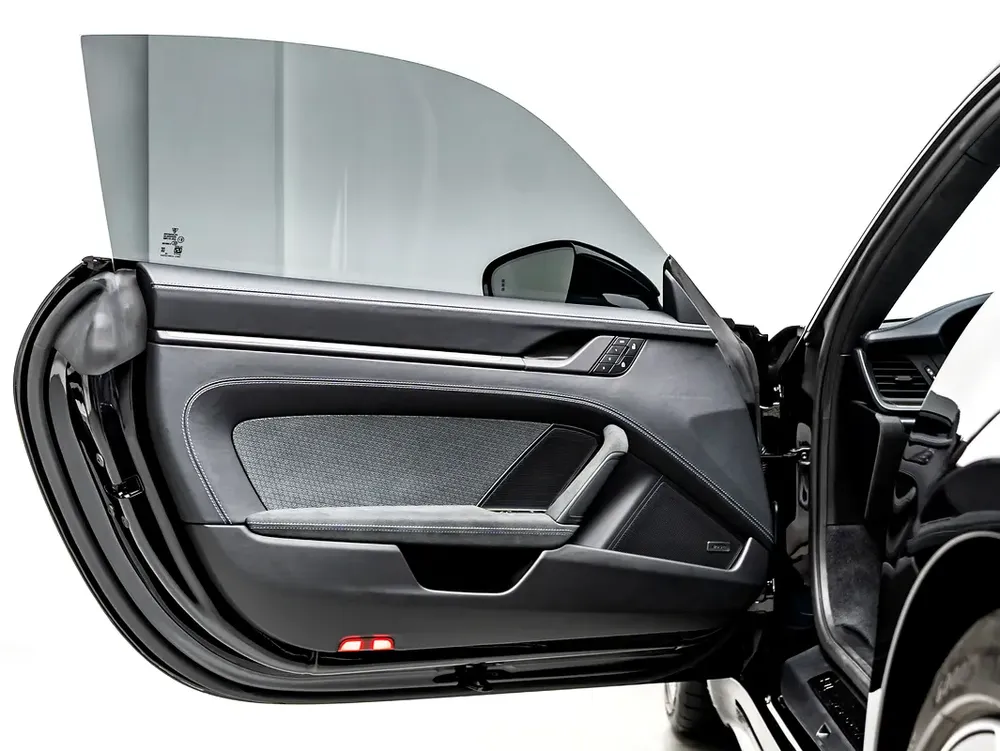 SUMMER STARTS NOW | EXCLUSIVE DEAL BY BLACKLINE! 2030 Porsche Warranty, Full PPF - Image 8