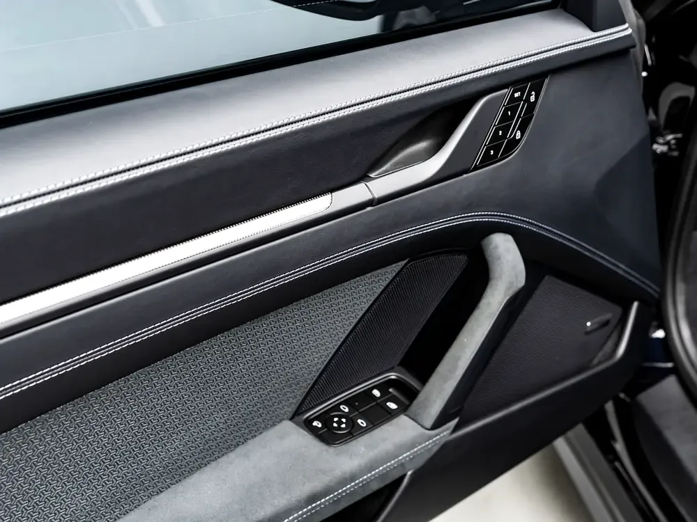 SUMMER STARTS NOW | EXCLUSIVE DEAL BY BLACKLINE! 2030 Porsche Warranty, Full PPF - Image 9