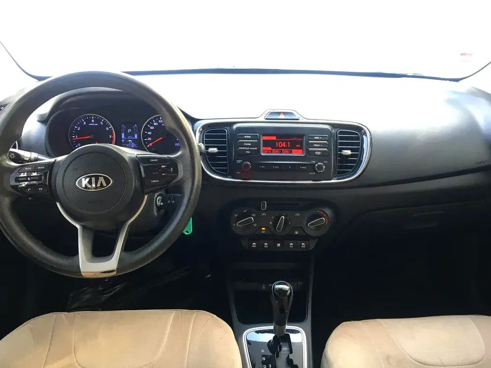 Reliable Kia Pegas 2021 | GCC Specs | Well Maintained - Image 9