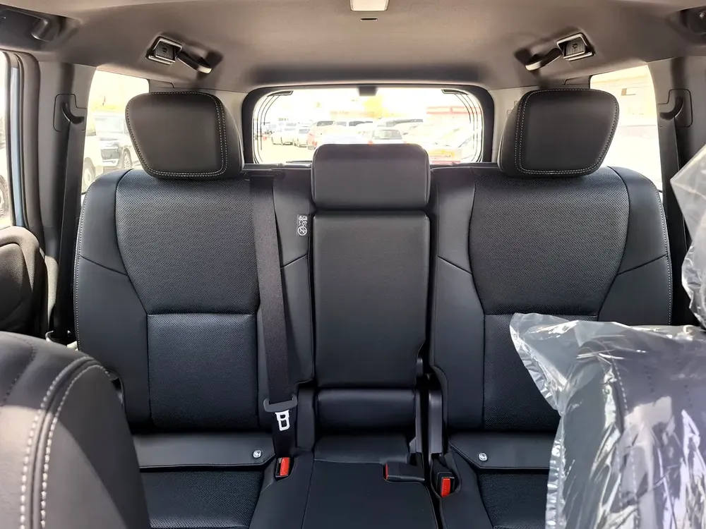 Toyota Prado Adventure 2.4L 2026 GCC Blue inside Black (Export Only) - Image 11
