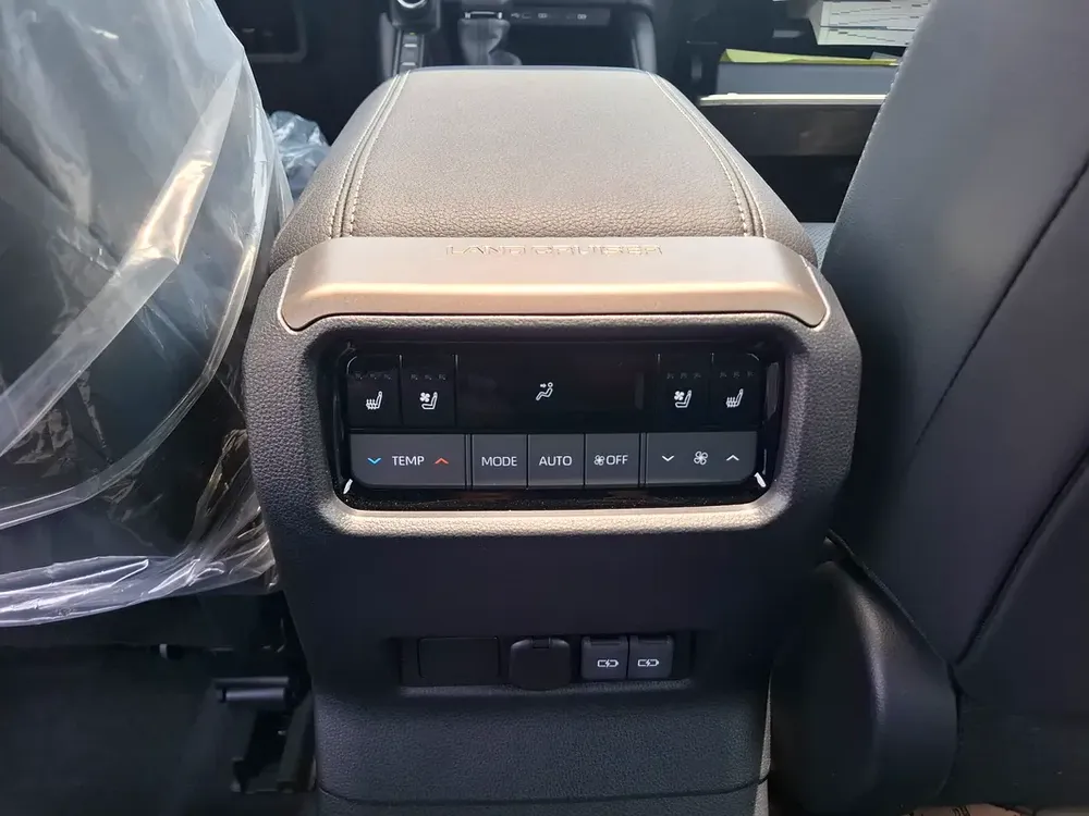 Toyota Prado Adventure 2.4L 2026 GCC Blue inside Black (Export Only) - Image 12