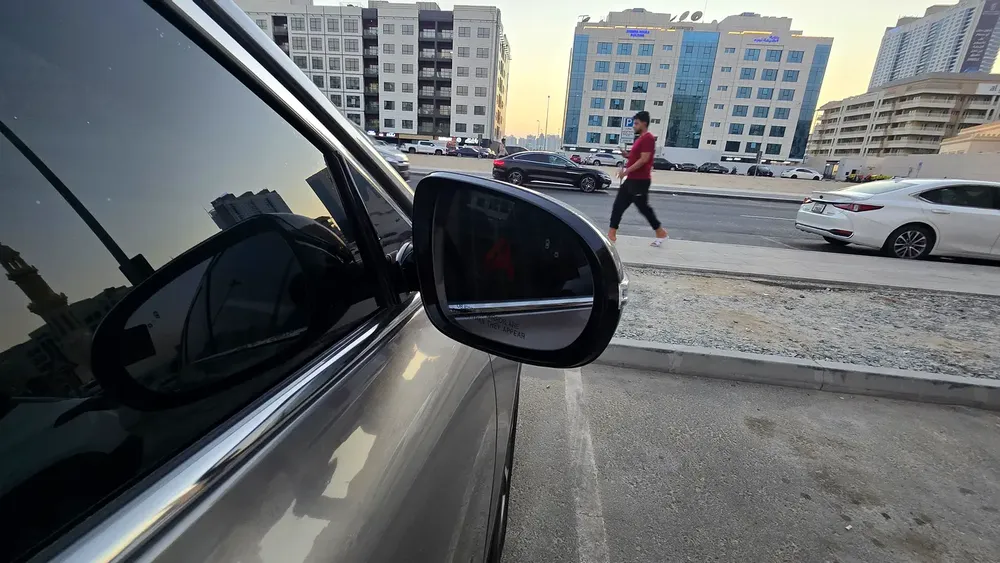 KIA Sorento SX Limited - Full-Option / Top Trim) - 2019 - Image 15