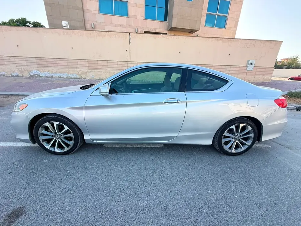 Honda Accord V6 Sport 2015 GCC Specs - Excellent Condition - Image 11