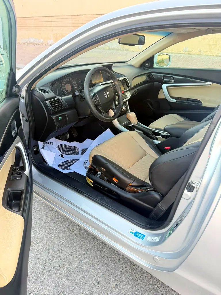 Honda Accord V6 Sport 2015 GCC Specs - Excellent Condition - Image 14