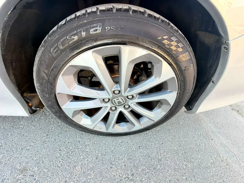 Honda Accord V6 Sport 2015 GCC Specs - Excellent Condition - Image 16