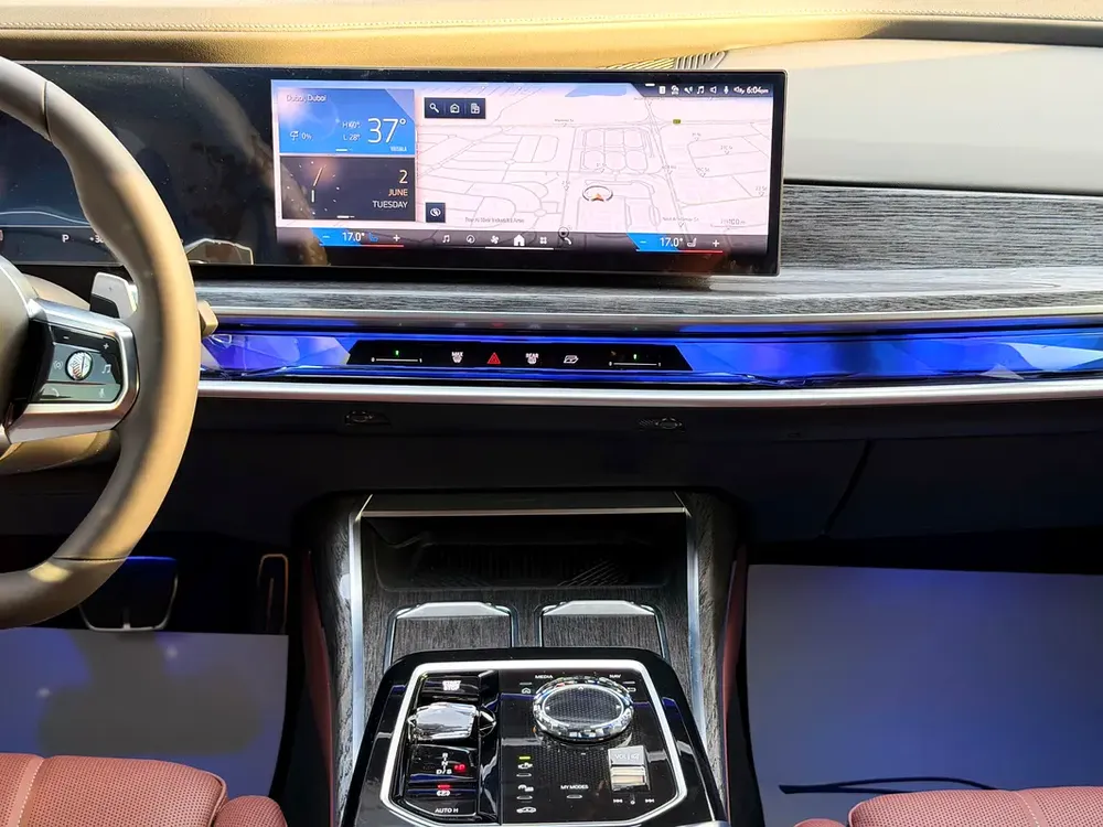 BMW 7-Series 735i 2026 GCC Specs - Image 9