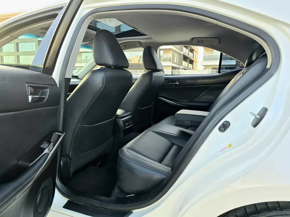 Lexus IS250 2015 Platinum / 2.5L - 6 Cylinder / American Specifications / Single Owner in UAE - Image 12