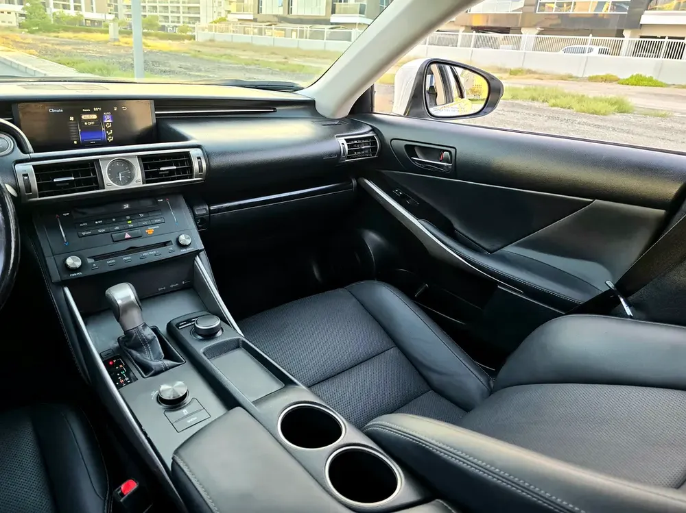 Lexus IS250 2015 Platinum / 2.5L - 6 Cylinder / American Specifications / Single Owner in UAE - Image 14