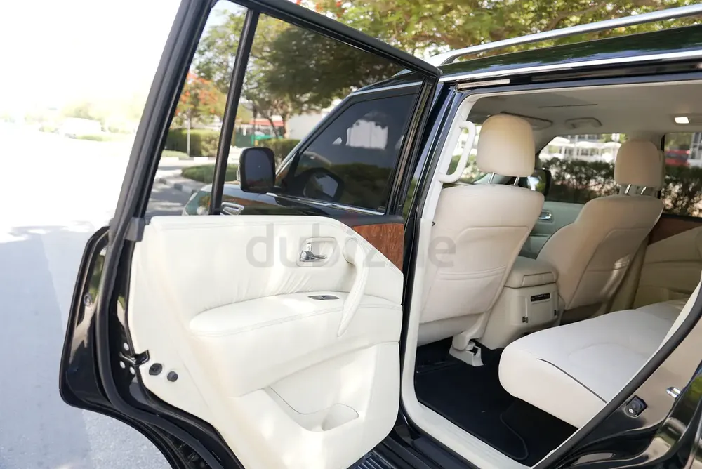 Nissan Patrol SE 2023 GCC Specs - Pristine Condition - Image 8
