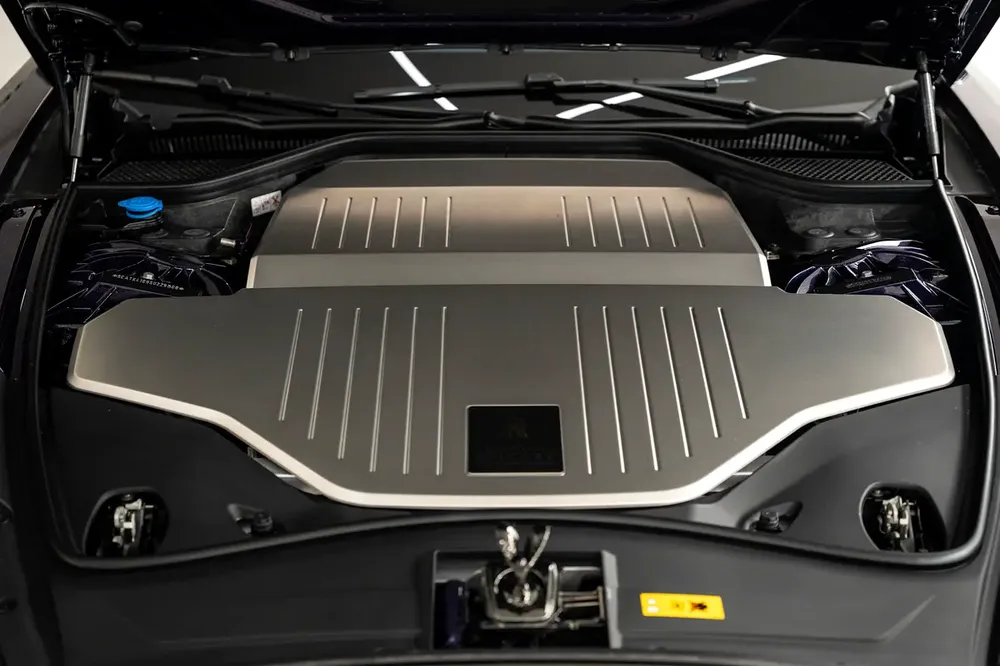 2025 ROLLS ROYCE SPECTRE BLACK BADGE / VAPOUR VIOLET - Image 15