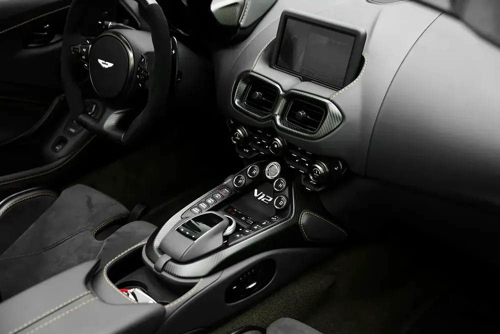 2023 ASTON MARTIN V12 VANTAGE - Image 7