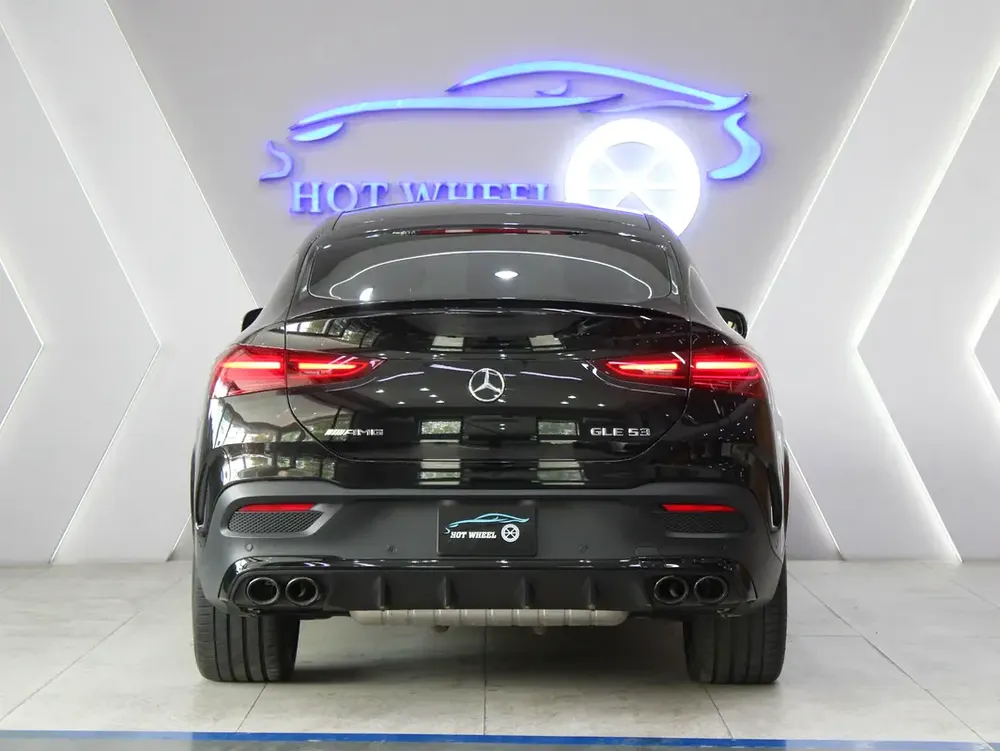 2025 Mercedes-Benz GLE 53 AMG 4Matic Plus - Like New! - Image 4