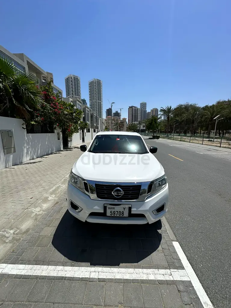 Nissan Navara SE 2019 GCC Specs - Well Maintained - Image 5