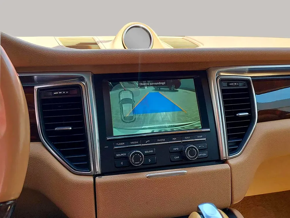 AED 3427/month | 2015 Porsche Macan  | GCC Specs | Ref#477212 - Image 13