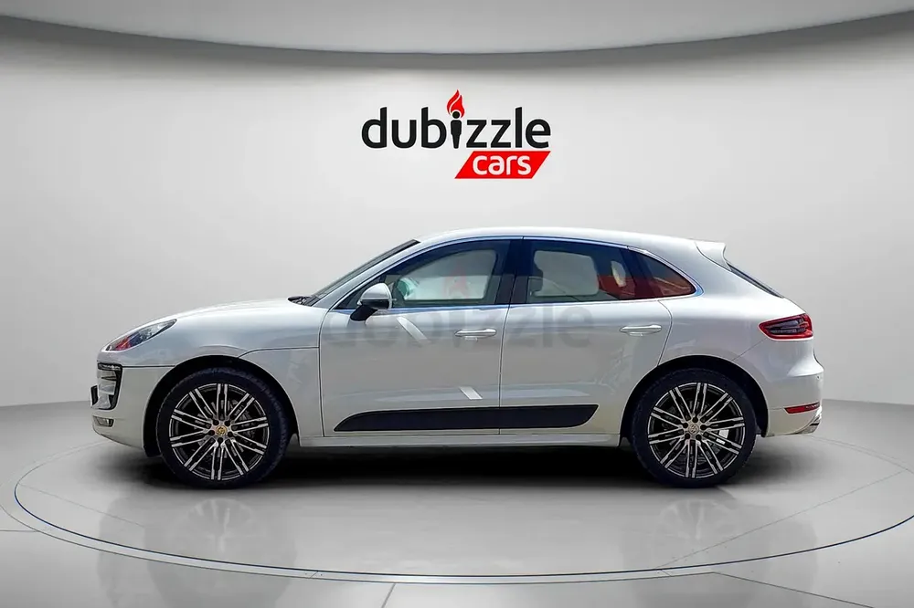 AED 3427/month | 2015 Porsche Macan  | GCC Specs | Ref#477212 - Image 5