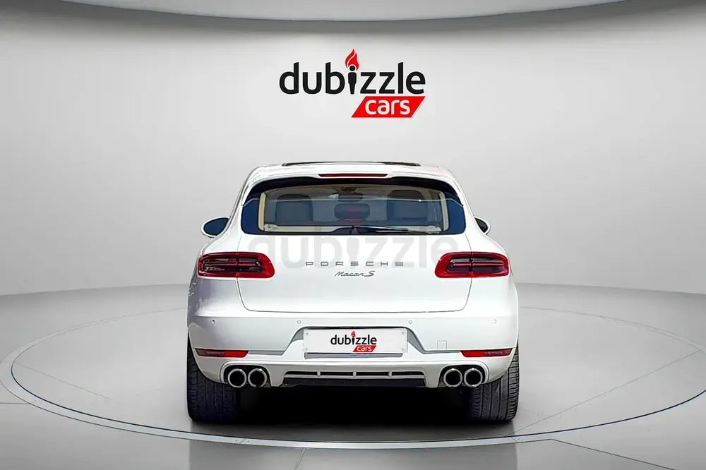 AED 3427/month | 2015 Porsche Macan  | GCC Specs | Ref#477212 - Image 7