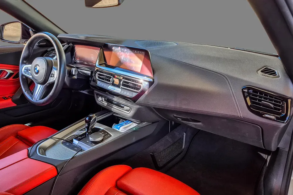 AED 2887/month | 2023 BMW Z4 Sdrive30i | GCC Specs | Ref#443090 - Image 10